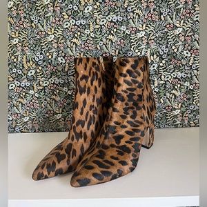 Sam Edelman Cheetah print booties